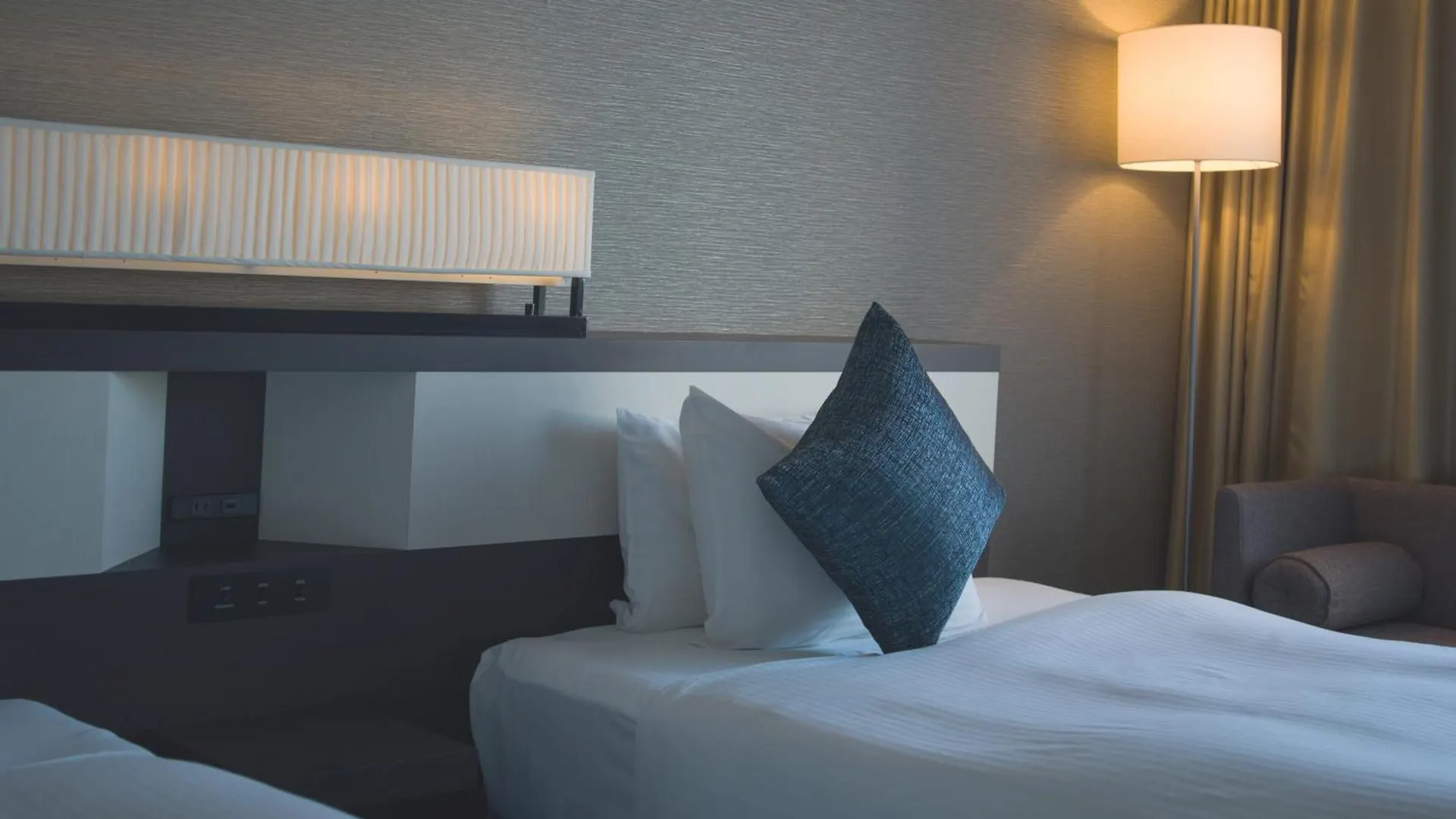 Premier Hotel - Cabin President - Hakodate 4*,